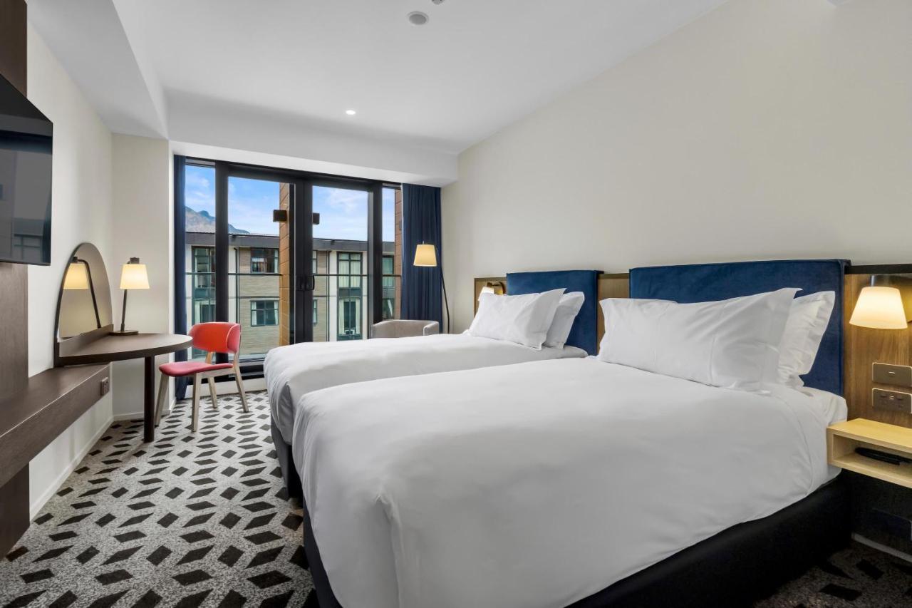 Holiday Inn Queenstown Remarkables Park ภายนอก รูปภาพ