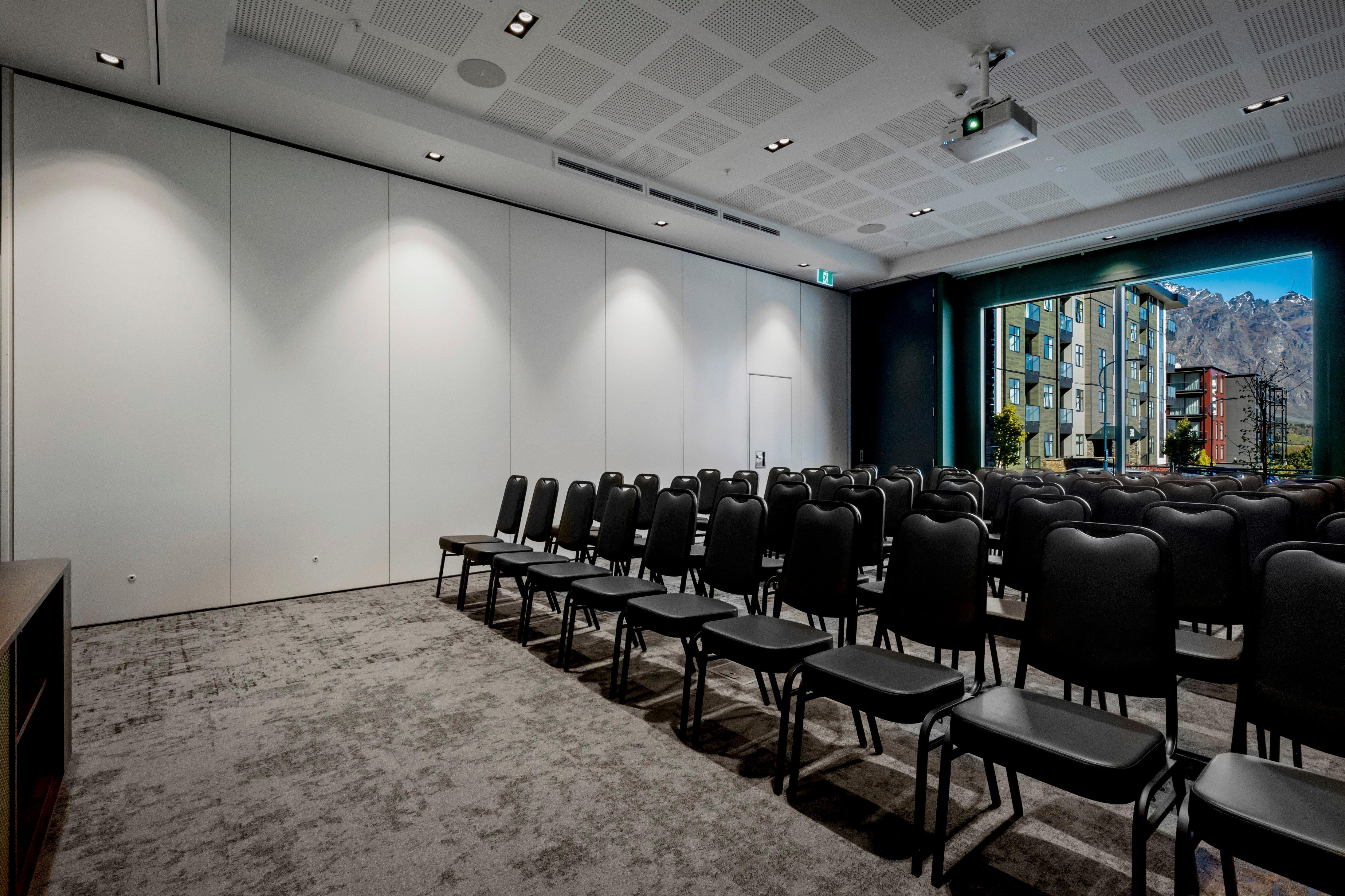 Holiday Inn Queenstown Remarkables Park ภายนอก รูปภาพ