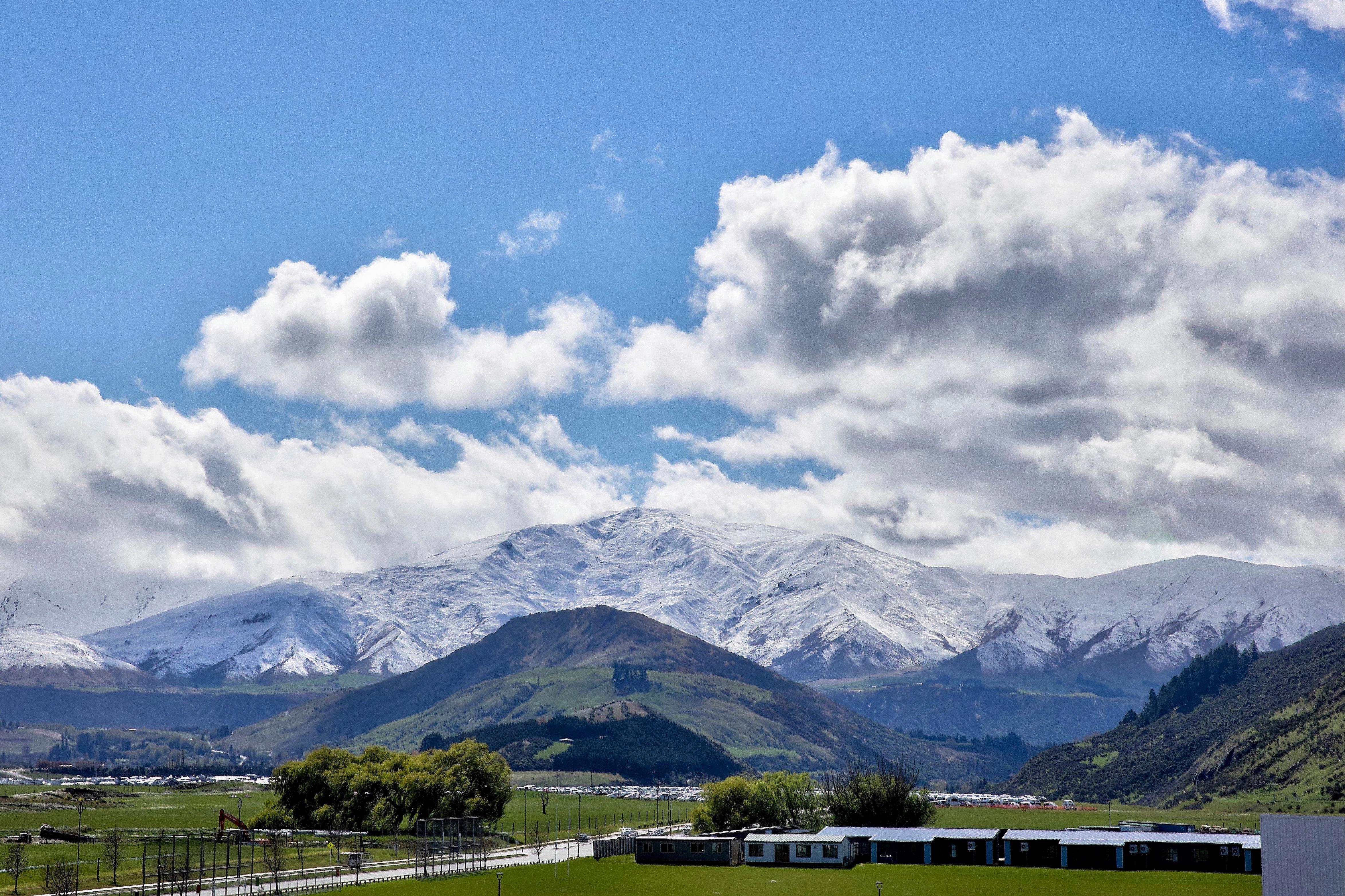 Holiday Inn Queenstown Remarkables Park ภายนอก รูปภาพ