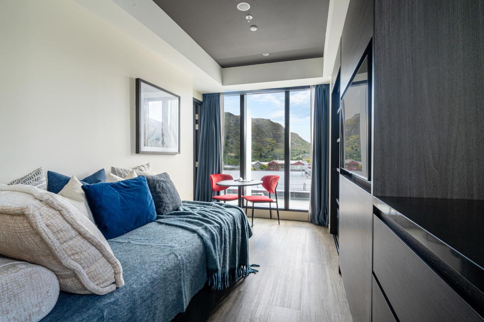 Holiday Inn Queenstown Remarkables Park ภายนอก รูปภาพ